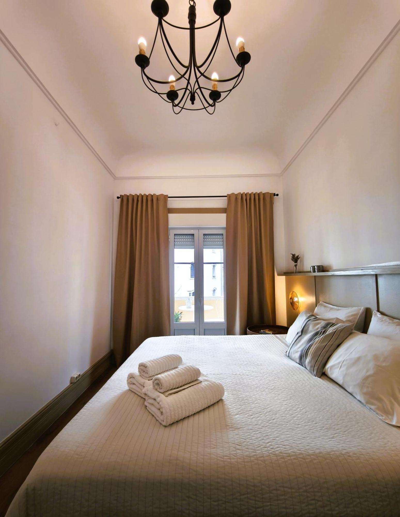 Ey Lisbon Guesthouse Bagian luar foto
