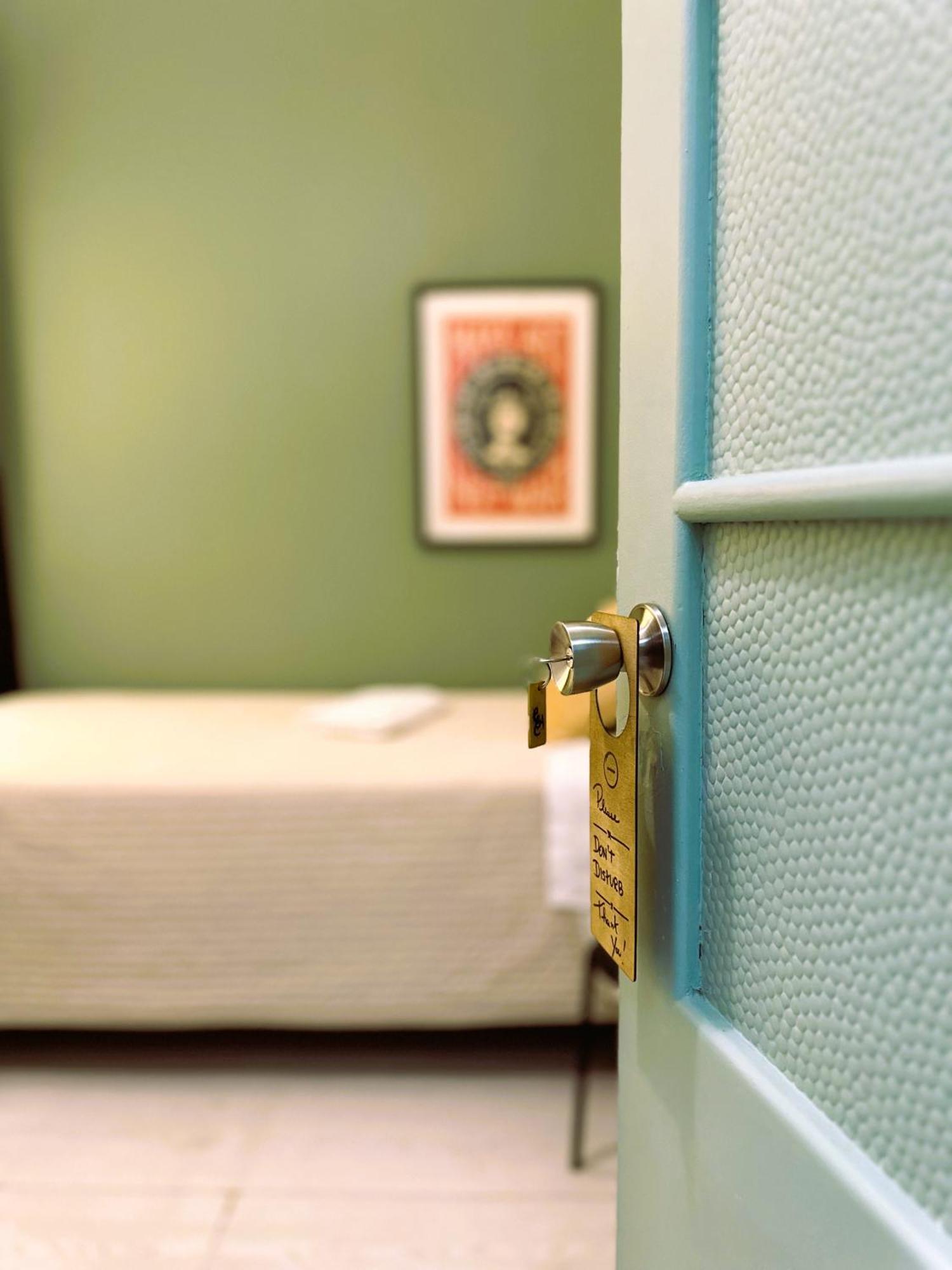 Ey Lisbon Guesthouse Bagian luar foto