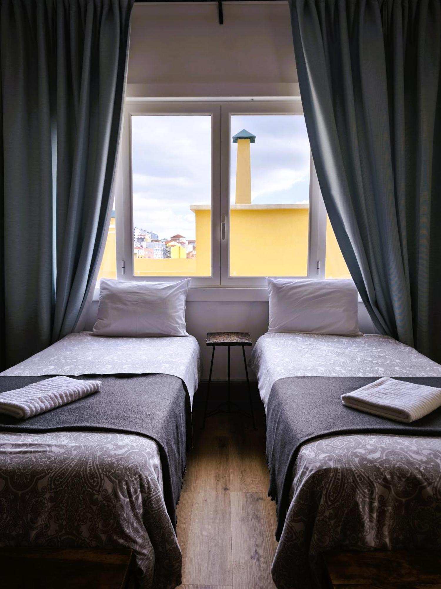 Ey Lisbon Guesthouse Bagian luar foto